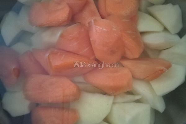 咖哩牛肉的做法图解2