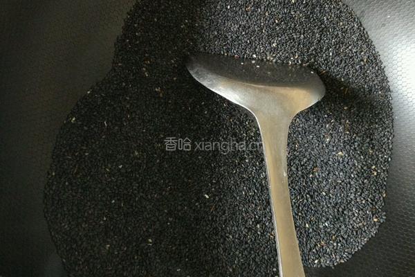 芝麻糖刺猬包的做法图解5