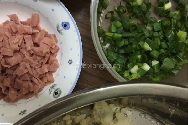 豆渣煎餅的做法图解1