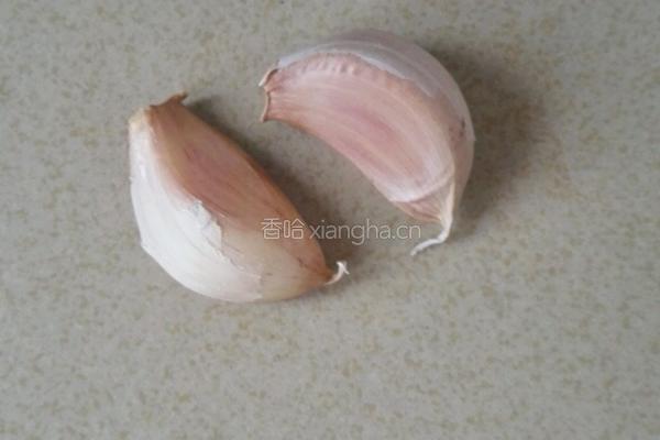蒜炒豌豆苗的做法图解2