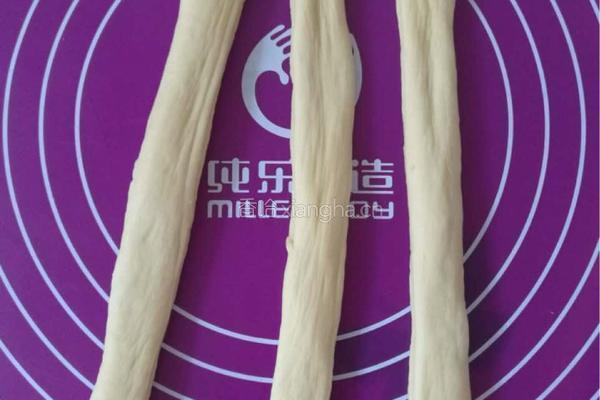 麻花小面包的做法图解2