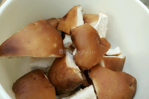 蚝油香菇花菜的做法图解2