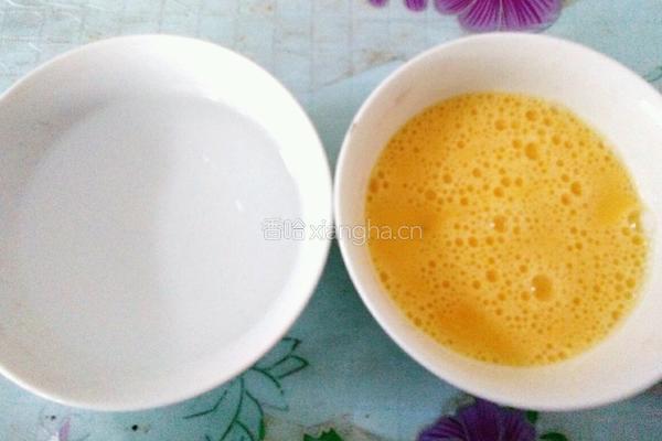 火腿鸡蛋羹的做法图解2