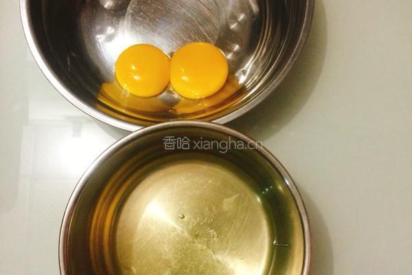蒸戚风蛋糕的做法图解2