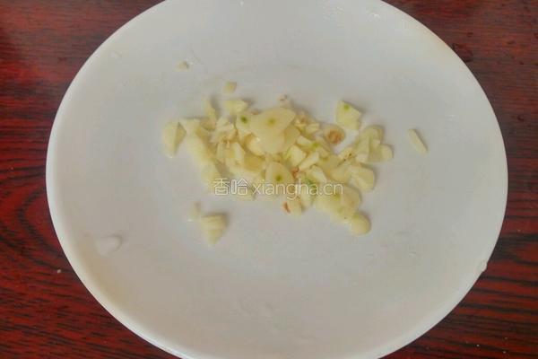 水灼小白菜的做法图解2