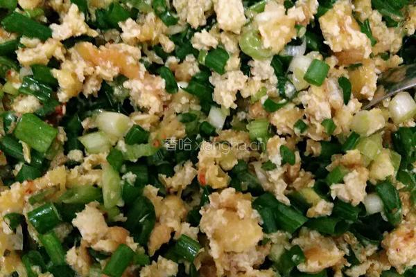 香菇鸡蛋白菜小葱饺子的做法图解3