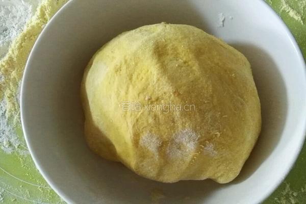 小黄人豆沙包的做法图解4