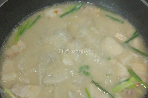 花肉焖芋头的做法图解8