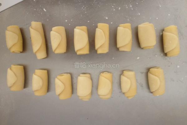 蛋黄酥（黄油版）的做法图解6