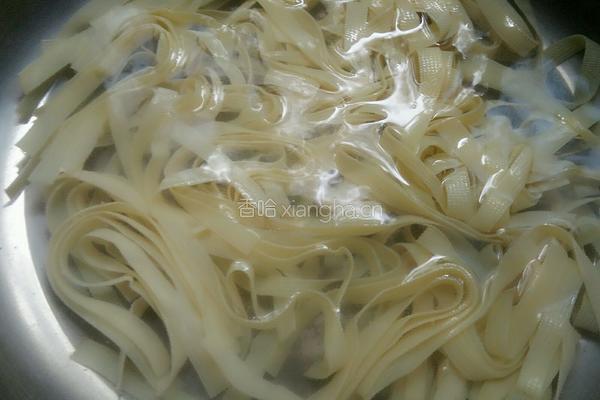 豆皮拌香芹的做法图解4