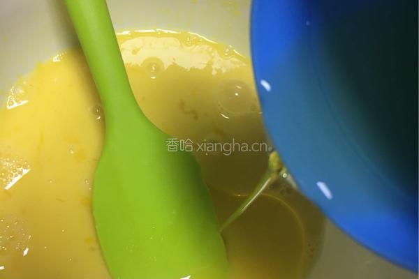 八寸戚风蛋糕的做法图解5
