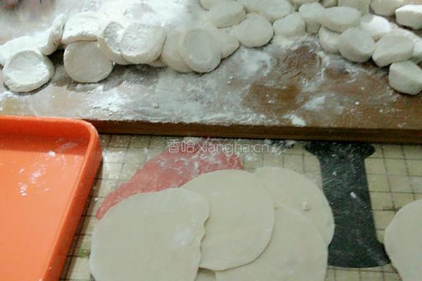 韭菜鸡蛋饺的做法图解8
