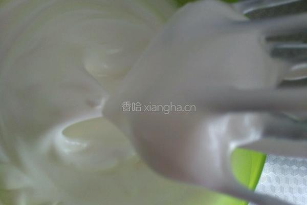 草莓酱蛋糕卷的做法图解10