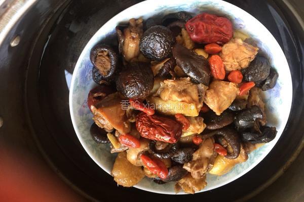 香菇蒸鸡的做法图解3