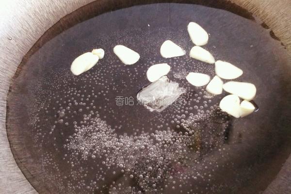 冰糖大蒜水的做法图解3