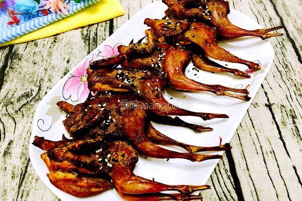 孜然迷迭香烤鹌鹑的做法图解9