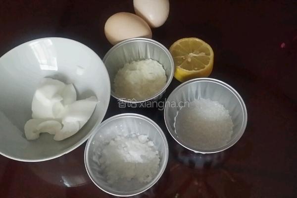 溶豆的做法图解1