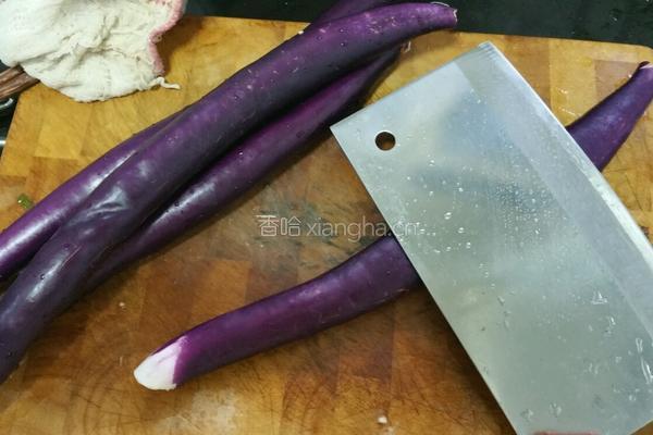 酱爆茄子段的做法图解2