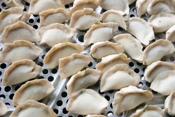 海螺白菜猪肉水饺的做法图解7