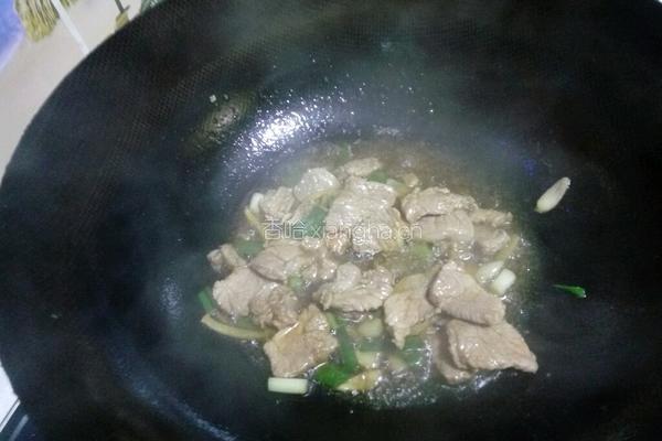 榛蘑炖豆腐的做法图解5