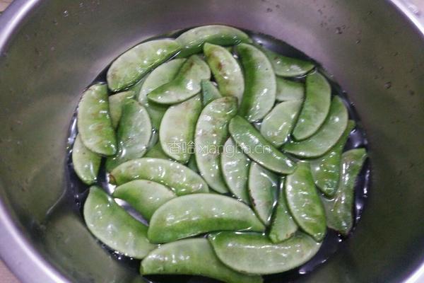 清炒扁豆的做法图解2