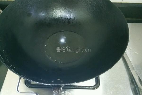 咸菜黄鱼汤的做法图解3