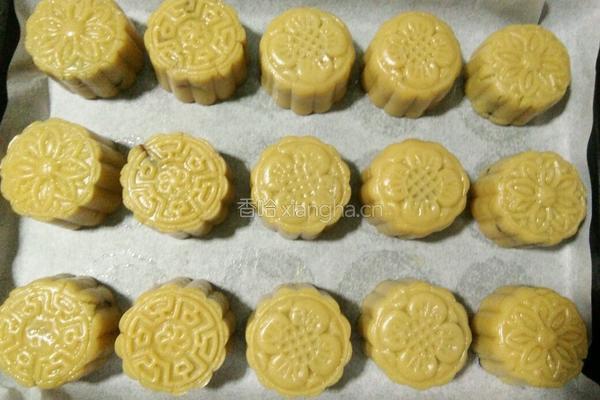 紫薯核桃豆沙馅月饼的做法图解12