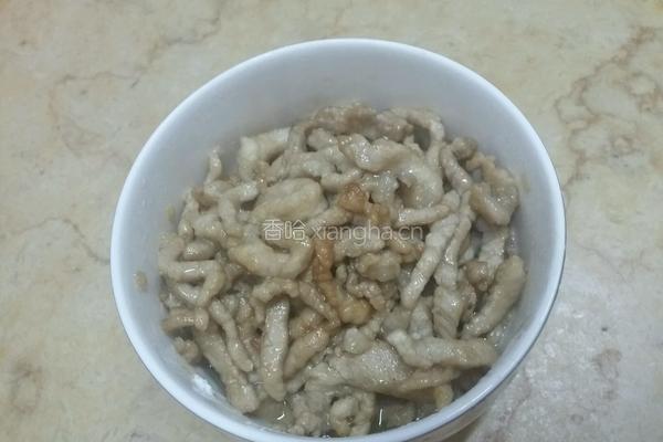 木耳炒肉丝的做法图解3
