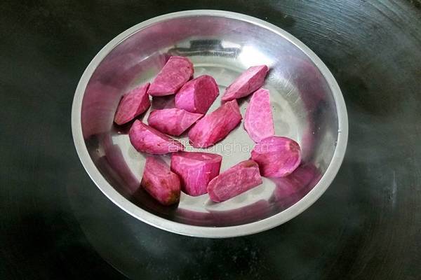 牛奶燕麦紫薯羹的做法图解2