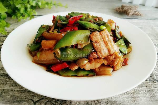 五花肉炒扁豆的做法图解15