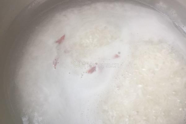 米酒鸡蛋枸杞的做法图解4