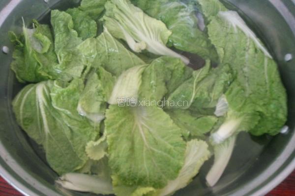 香菇小白菜的做法图解1