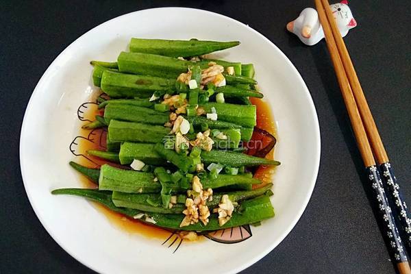 蒜香秋葵的做法图解4