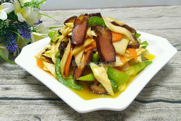 腊肉炒茭白的做法图解11