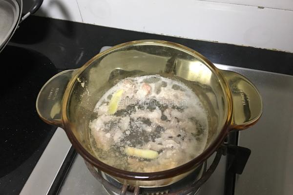 胡椒煲鲜蚝的做法图解3