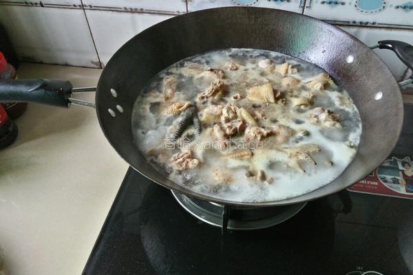 土鸡炖山药的做法图解5