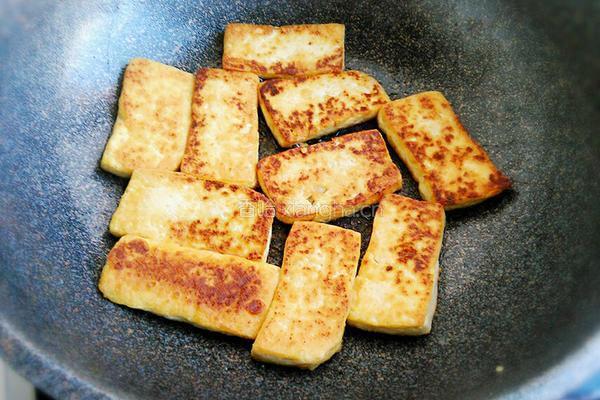 糖醋豆腐的做法图解7