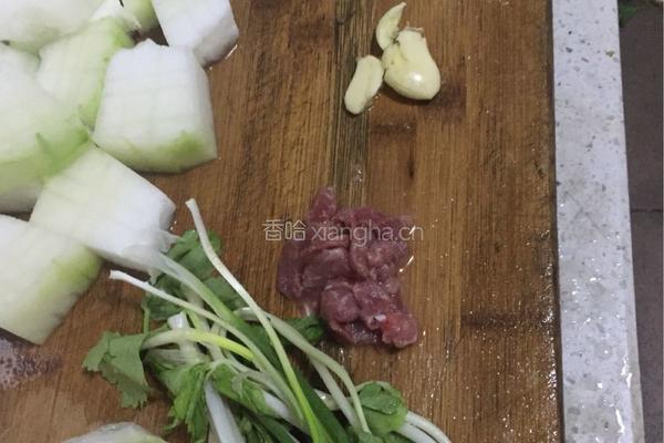 板栗烧鸡的做法图解2