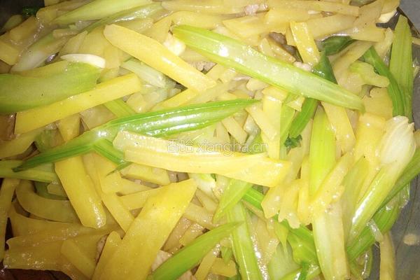 芹菜炒土豆丝