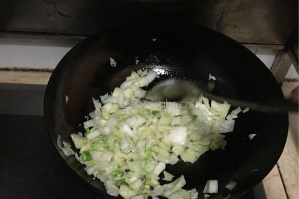 蒜蓉辣酱炒大头菜的做法图解4