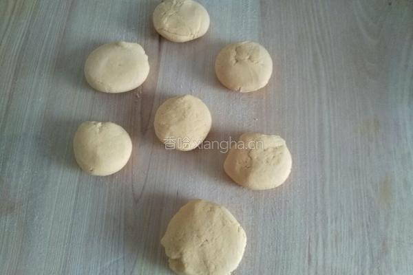 南瓜豆沙馅饼的做法图解7