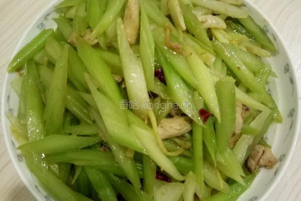 芹菜炒肉丁的做法图解4
