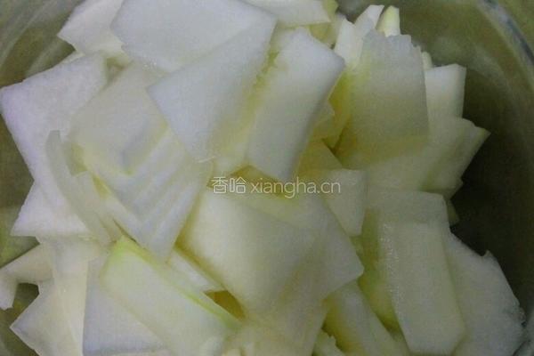 丸子冬瓜汤的做法图解3