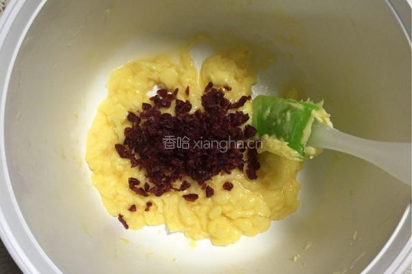 抹茶蔓越莓饼干的做法图解4