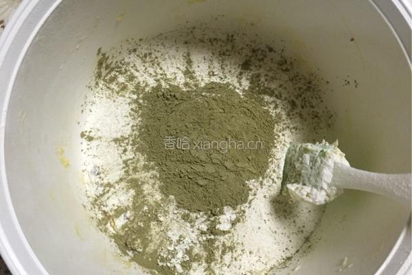 抹茶蔓越莓饼干的做法图解5