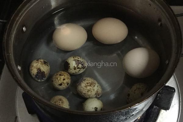 卤蛋的做法图解2