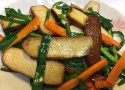 韭菜炒豆腐干