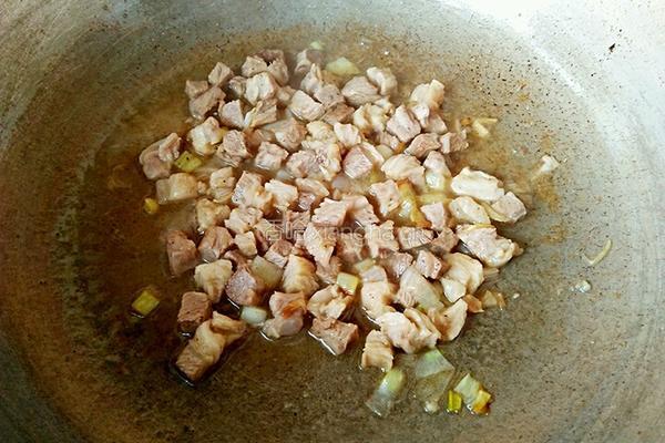 羊肉山药丁的做法图解10