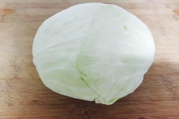 干锅手撕包菜的做法图解1
