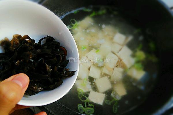 虾皮豆腐汤的做法图解5